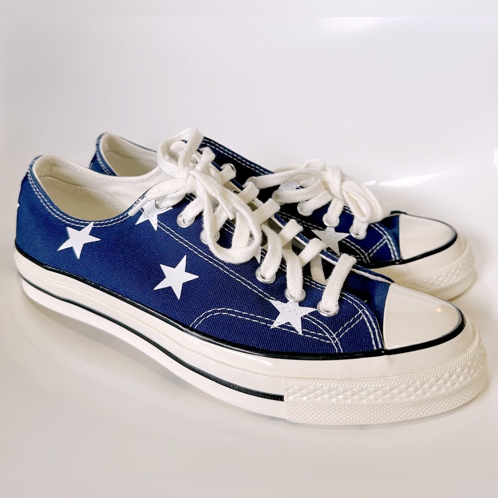 Converse Men’s Chuck 70 low Archival stars print